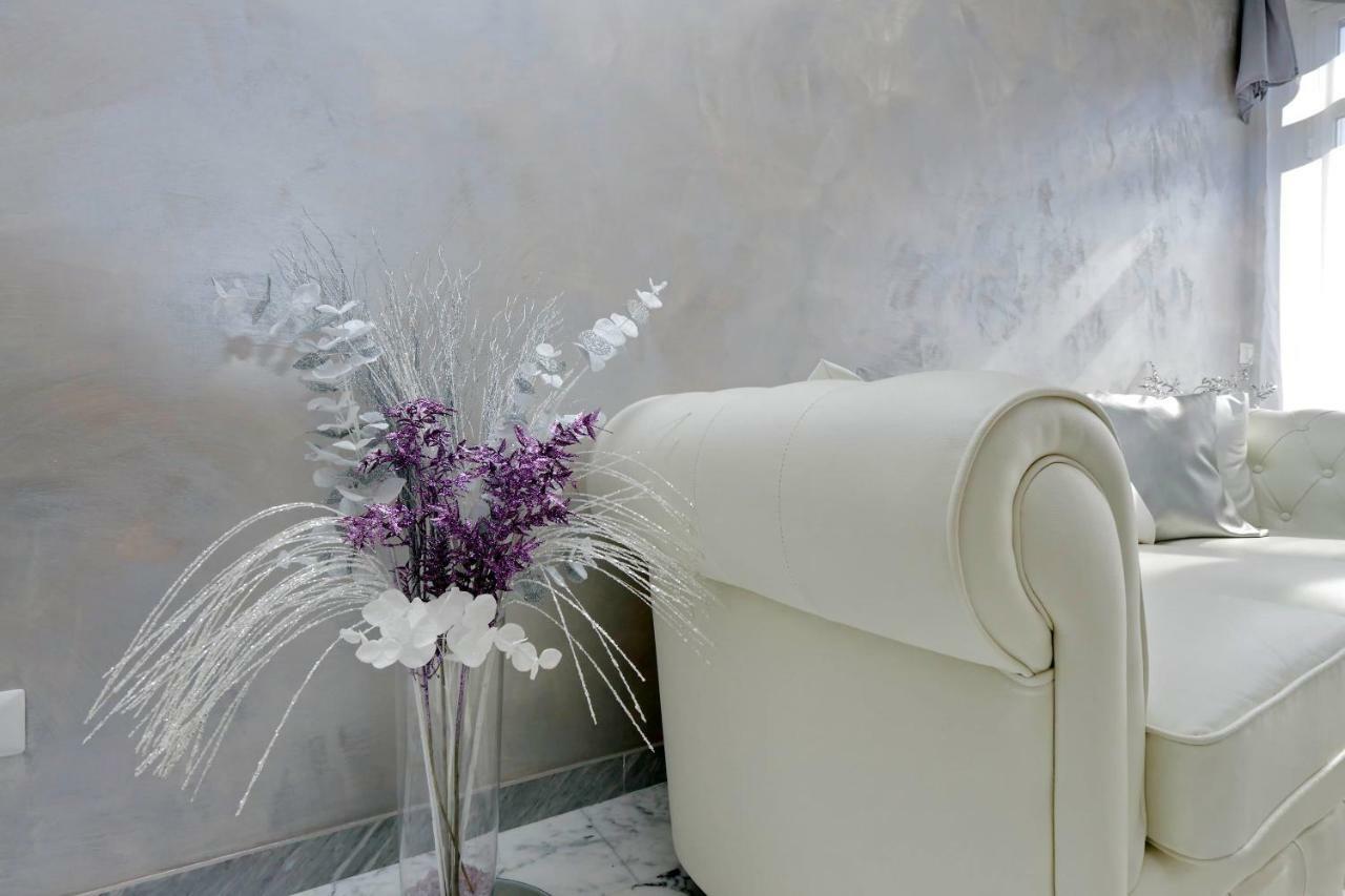 Luxury Rome Guest House Exterior photo
